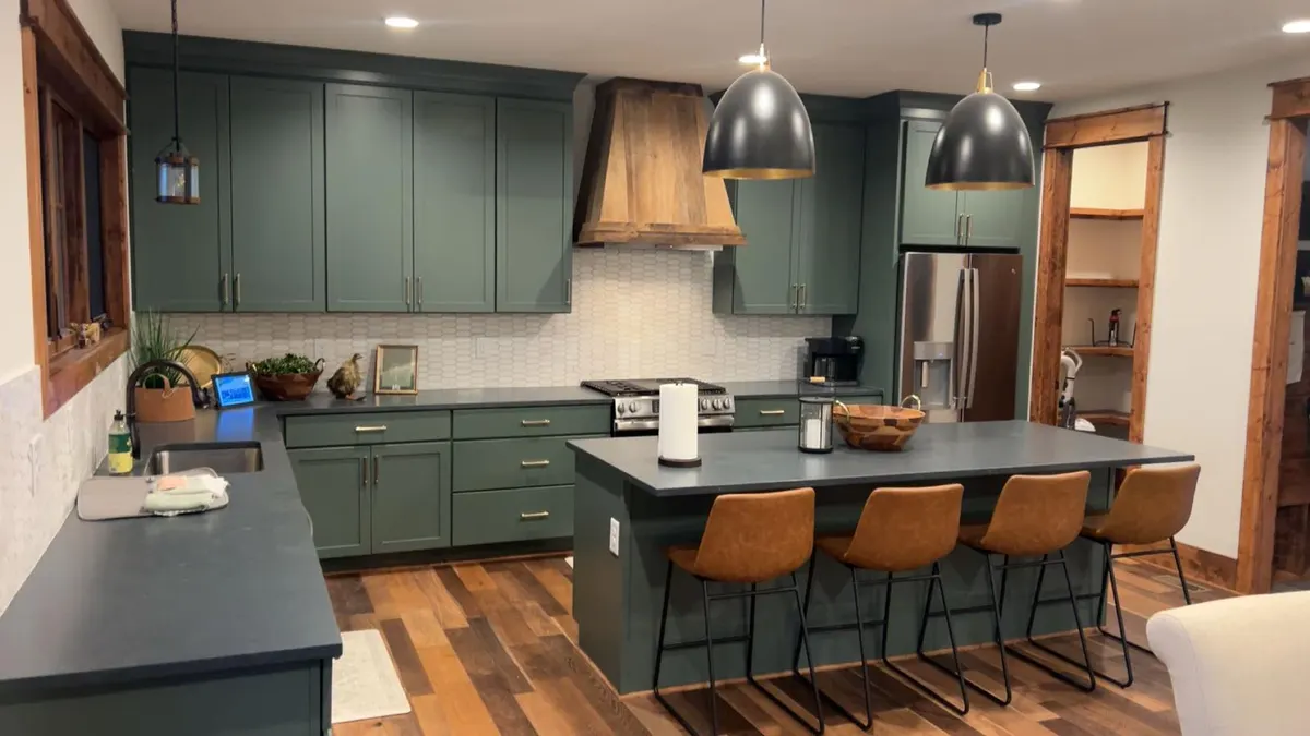Kitchen Cabinet Installation