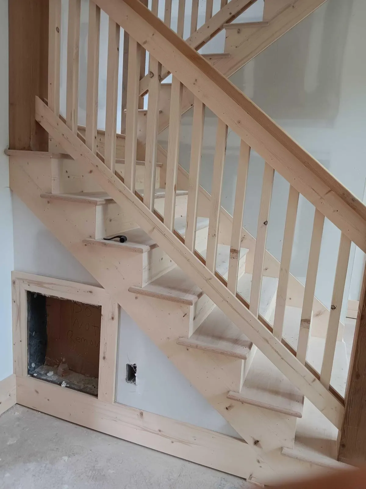 Interior & Exterior Staircases